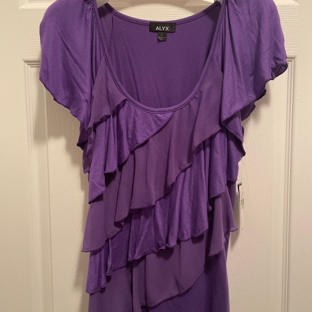 Women's Top Size L